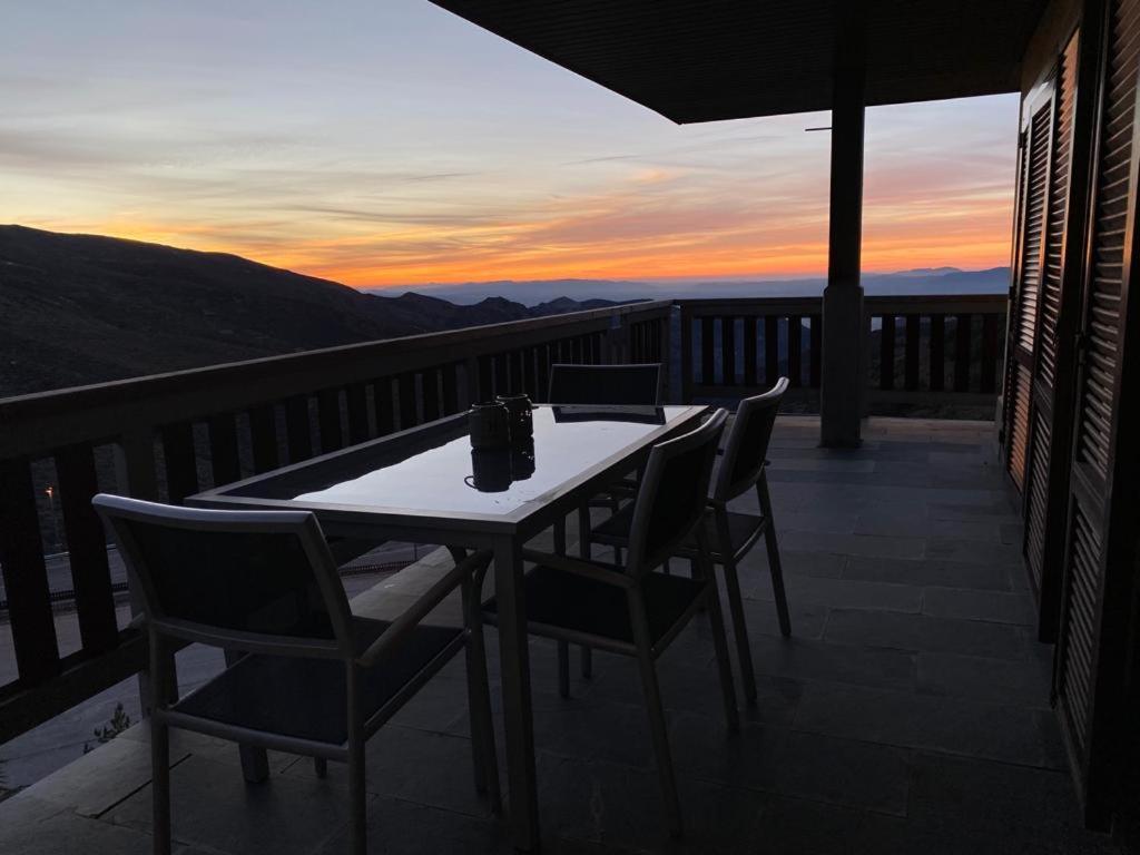시에라네바다 Atico Con Vistas Increibles A Pie De Pista Y Garaje Incluido 아파트 외부 사진