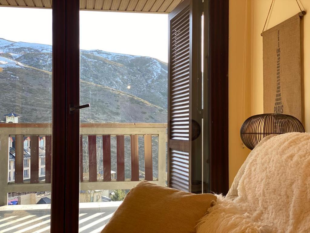 시에라네바다 Atico Con Vistas Increibles A Pie De Pista Y Garaje Incluido 아파트 외부 사진